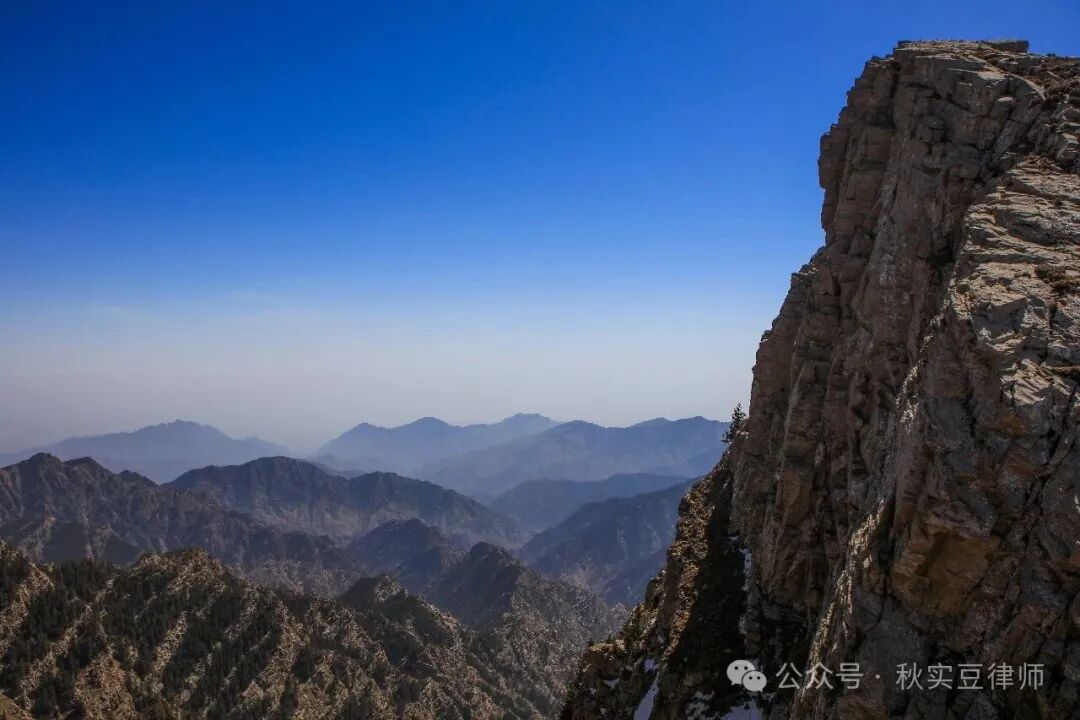 “公务员300万立案，民企3万立案”？误导！